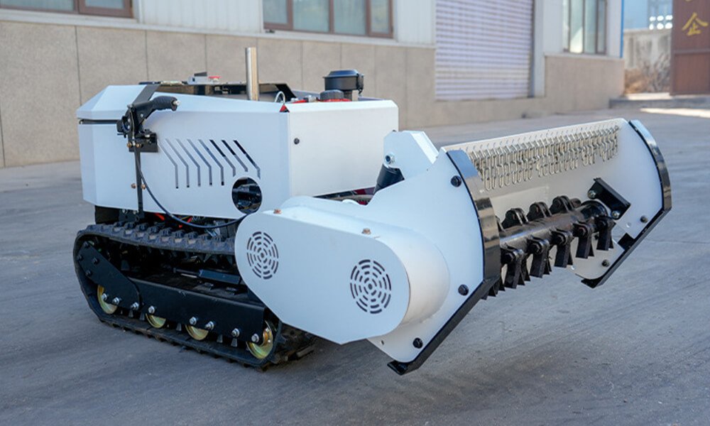 GKK100C Remote Control Flail Mower Crafted From Imported High-Manganese Steel