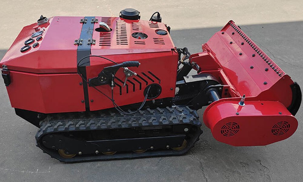 GKK80-C Remote Control Flail Mower 200+ m Remote Control Range Safe