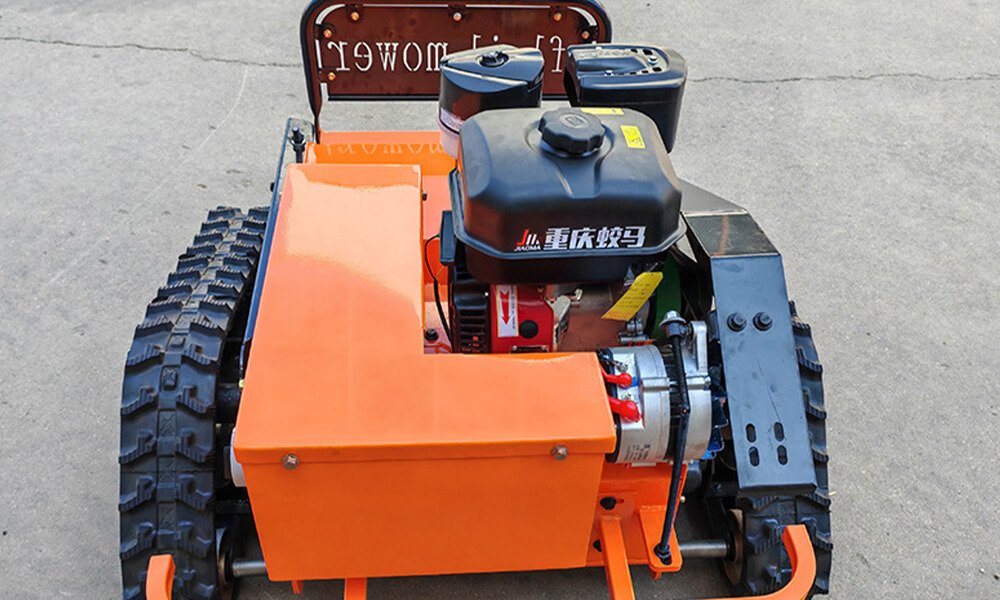GKKQ50 Remote Control Flail Mower Remote Control Range ≤200 Meters