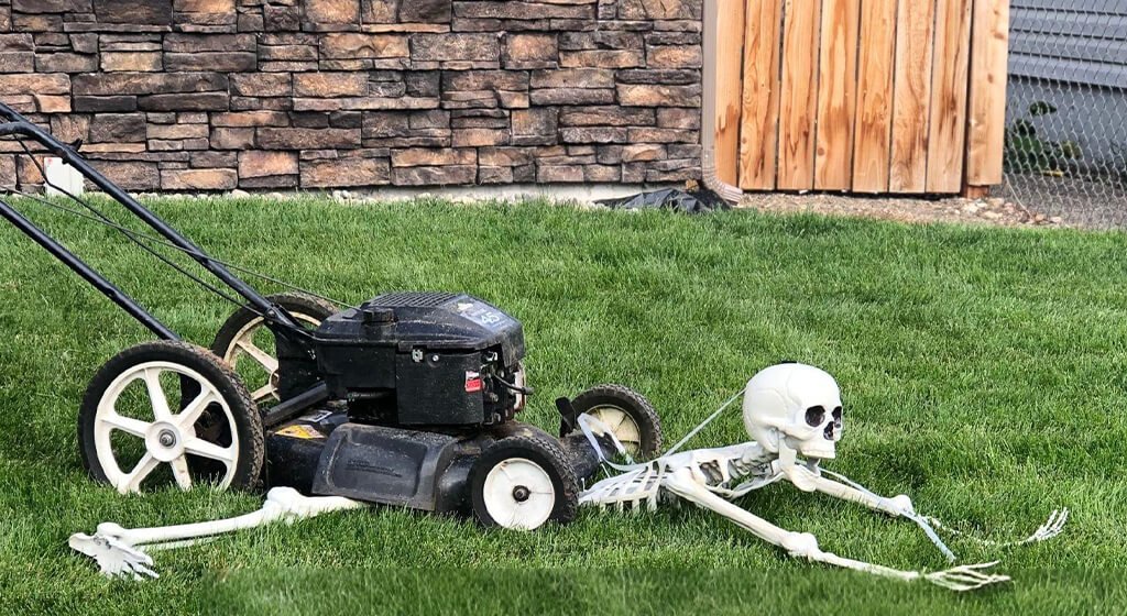 Why Slopes Demand Specialized Mowers