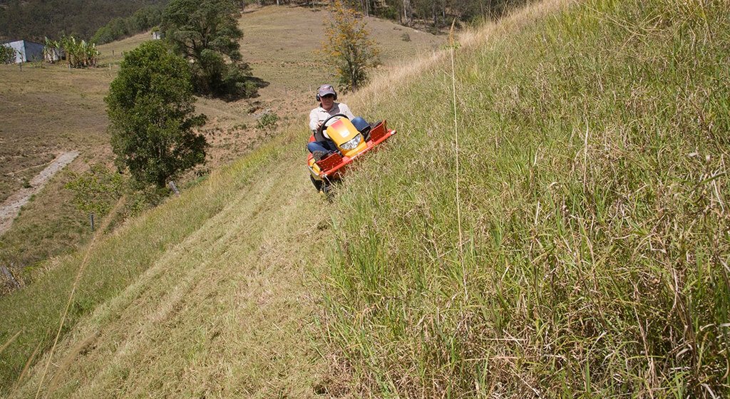 Remote Control Track Mower Map YOUR Terrain