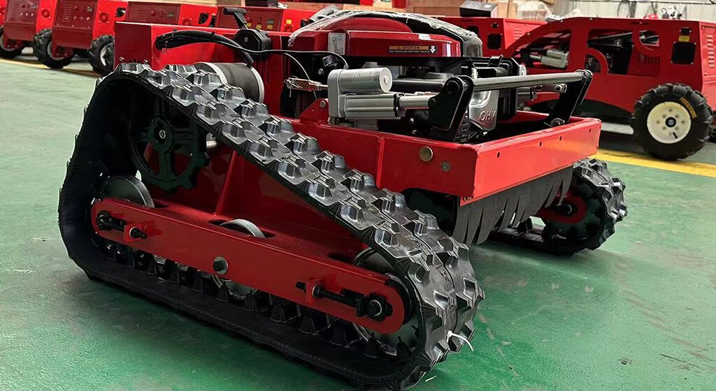Remote control track mower Superior Traction & Stability