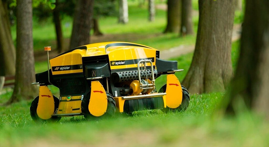 Best Mower For Steep Slopes Spider ILD02