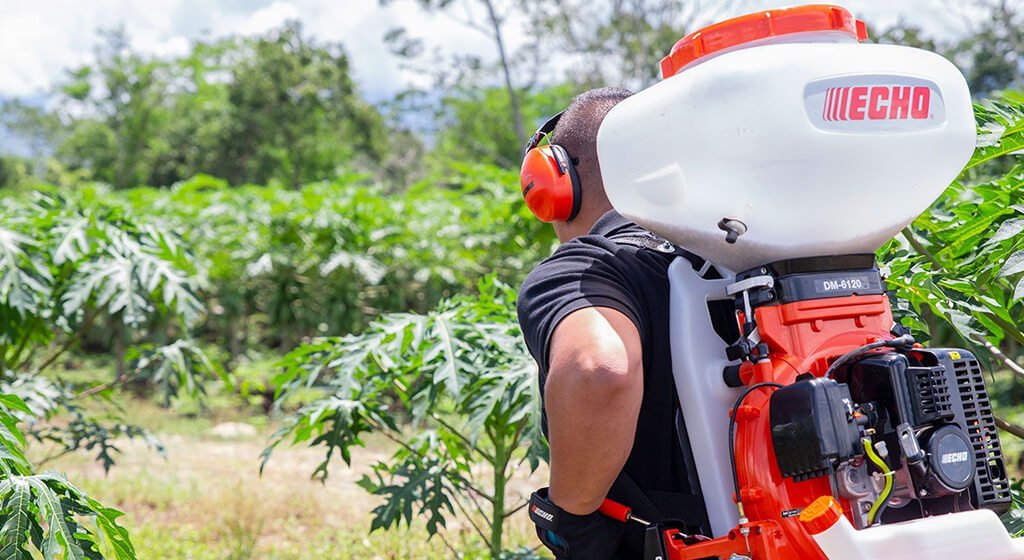 Choosing the Right Vineyard Sprayer Mist Blowers